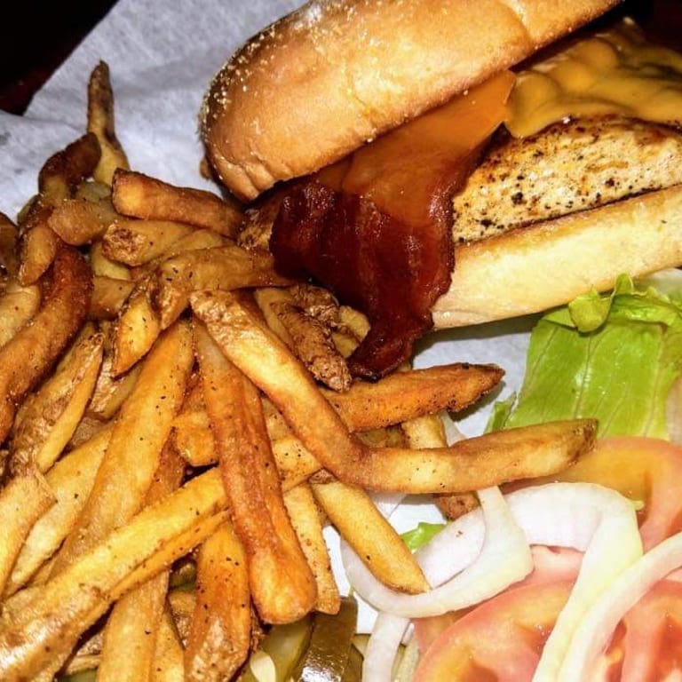 Delicious Chicken Sandwiches: American Comfort Food